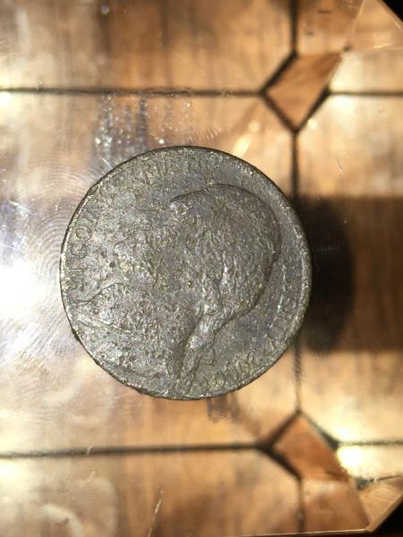I found this coin it’s dark brown 2000&hellip;