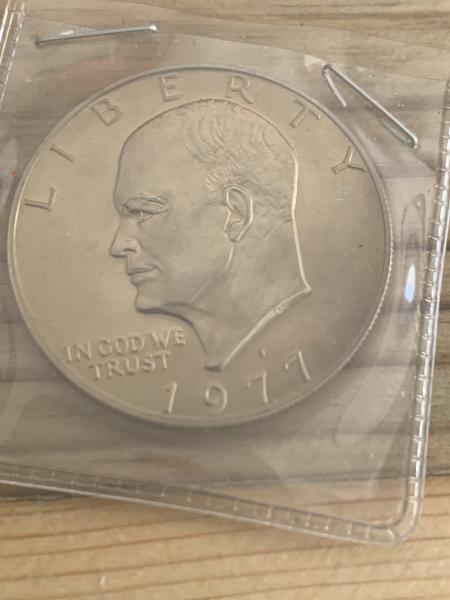 1977 S Eisenhower Dollar