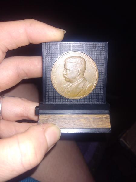Theodore Roosevelt inauguration coin