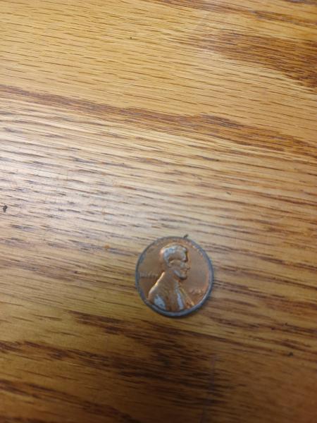 1983 penny all around rim is zink and…