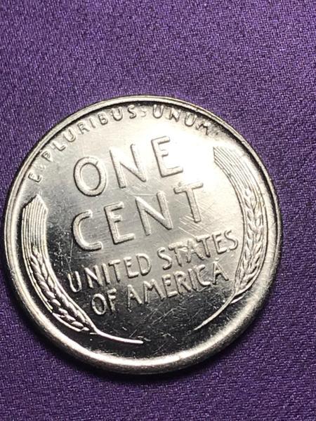 1944 no mint steel penny. Magnet DOES stick…