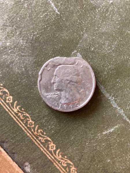 Interesting 1990 quarter with damaged rim with reeding&hellip;