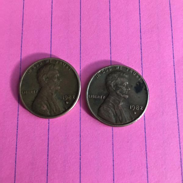 2 RARE 1982 D mint 3.1 penny