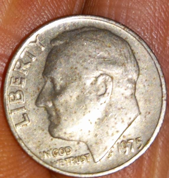 1975 no mint mark Roosevelt dime