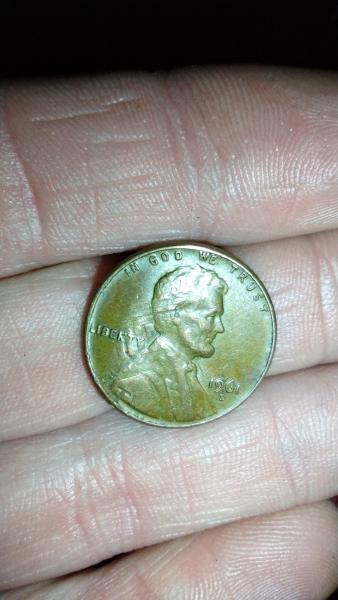 1961 Lincoln penny. Has back image and lettering&hellip;