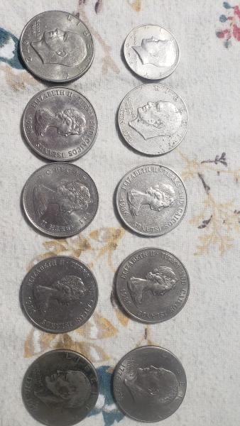 - One dollar liberty coin 1972 - Half…