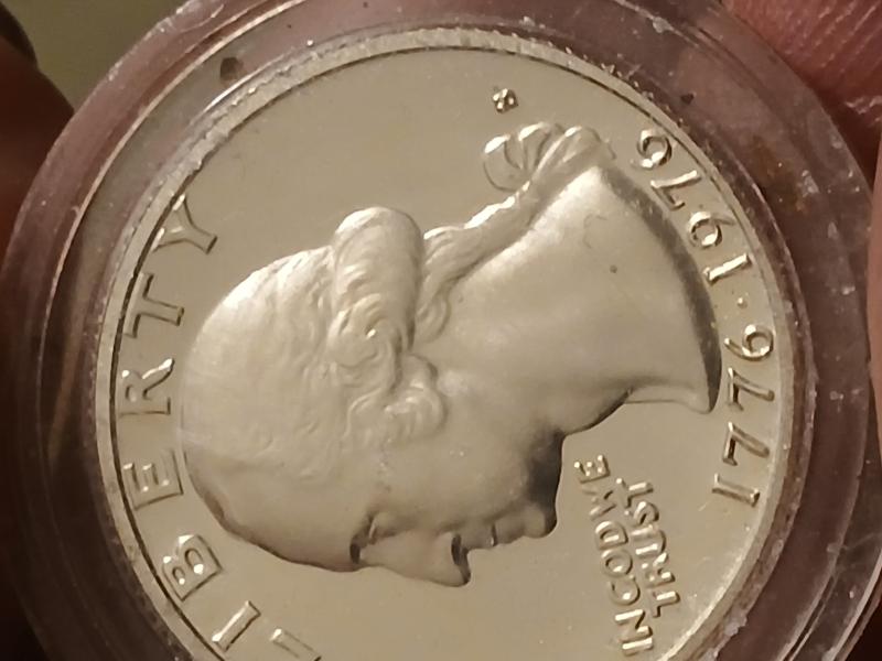 Silver proof bicentennial quarter mint mark s5.76 weight…