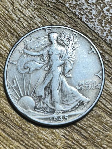 1945 Walking Liberty no mint mark or artist&hellip;