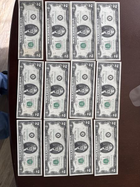 I have 25 $2 star note bills in…