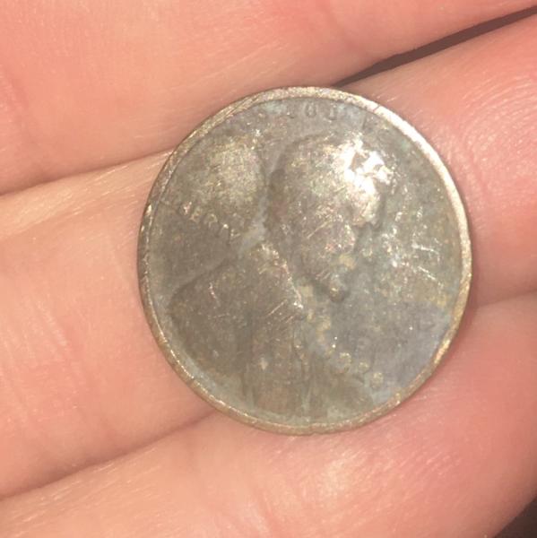 1983 d pennies Wheat pennies
