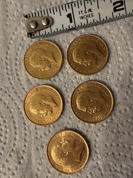 Hello. I believe these are gold sovereigns, dated&hellip;