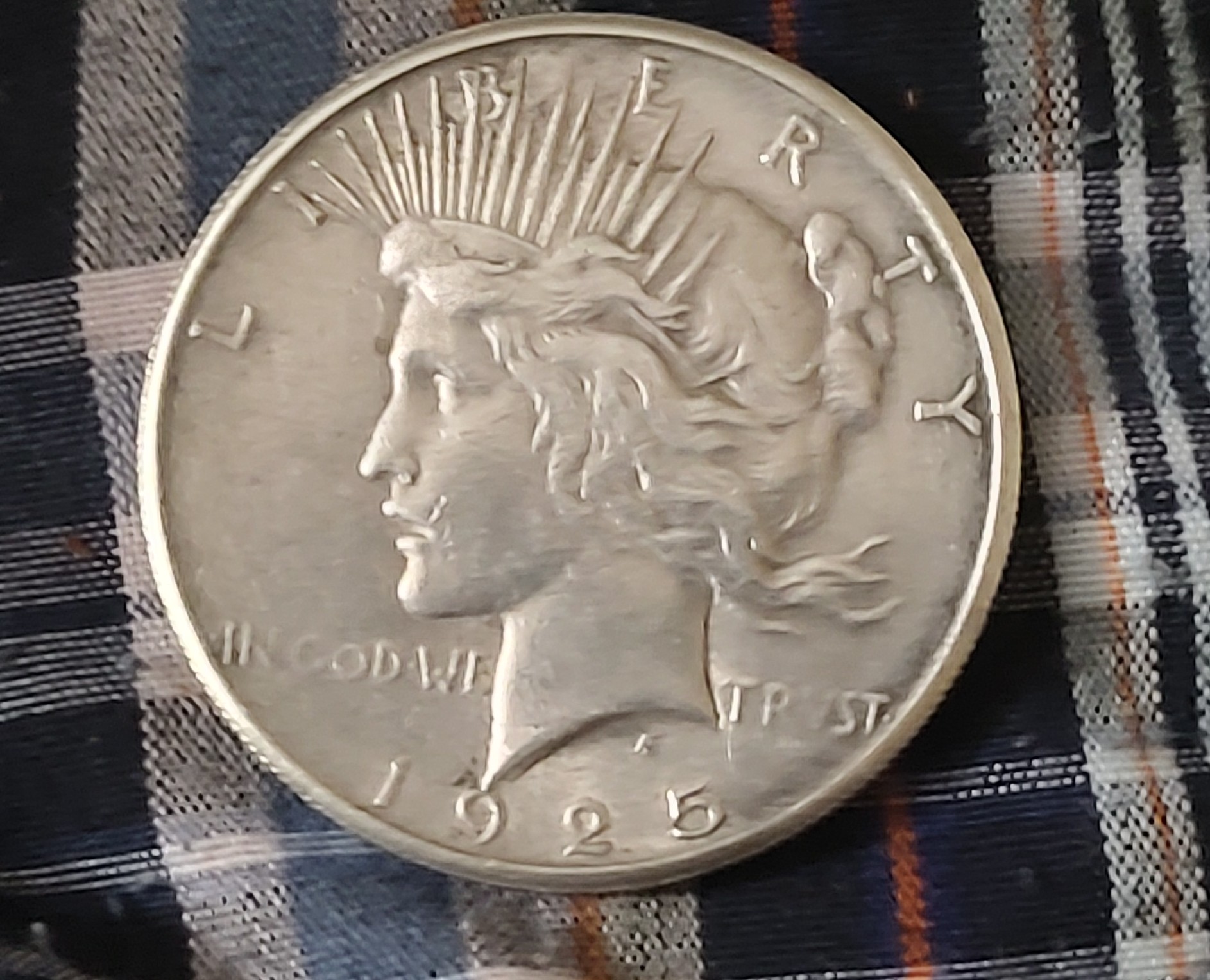 Immaculate condition 1925S heavy stamp S